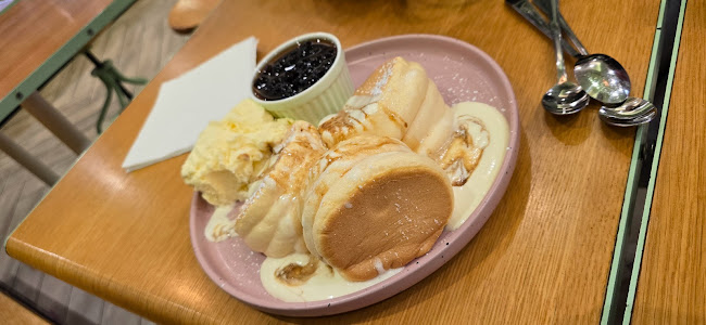 Comentarii opinii despre Little Sweet Cafe GC