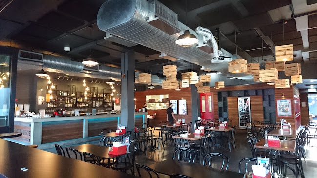 10 Ocean St, Maroochydore QLD 4558