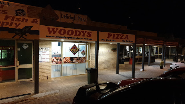 Woody's Pizza