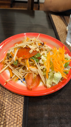 Comentarii opinii despre Muang Thong - Golden City Thai Restaurant