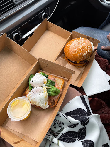 Comentarii opinii despre Canteen 3215