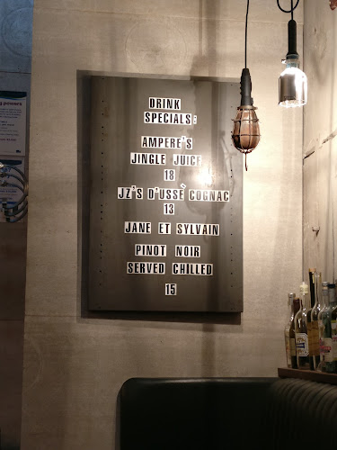 Comentarii opinii despre Bar Ampere