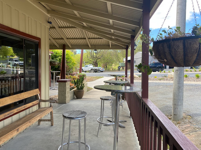 Opinii despre Bethanga Hotel în Melbourne - Hospitality and gastronomy