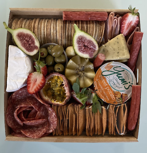 Grazing with bec - Nowra