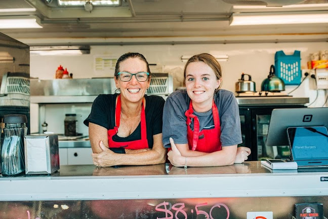 Opinii despre Planet Burgers Exmouth în Perth - Hospitality and gastronomy