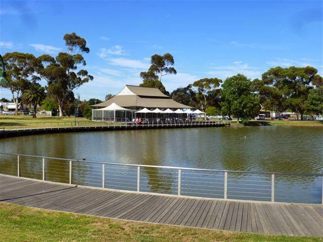 Whitby Bendigo - Hospitality and gastronomy