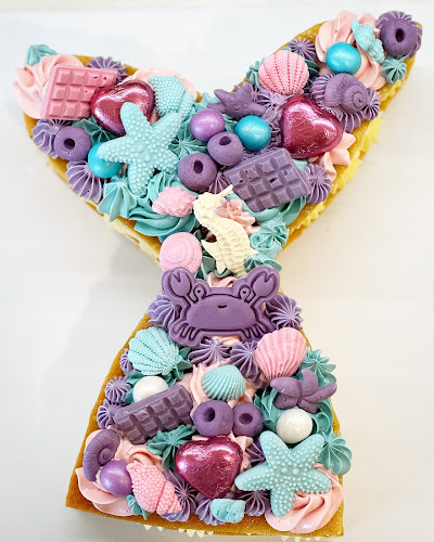 Over The Rainbow Cakes - Hospitality and gastronomy