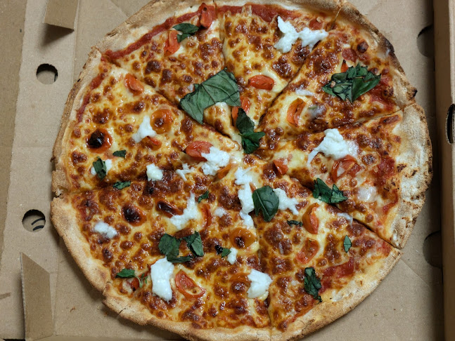 Crust Pizza - Hospitality and gastronomy