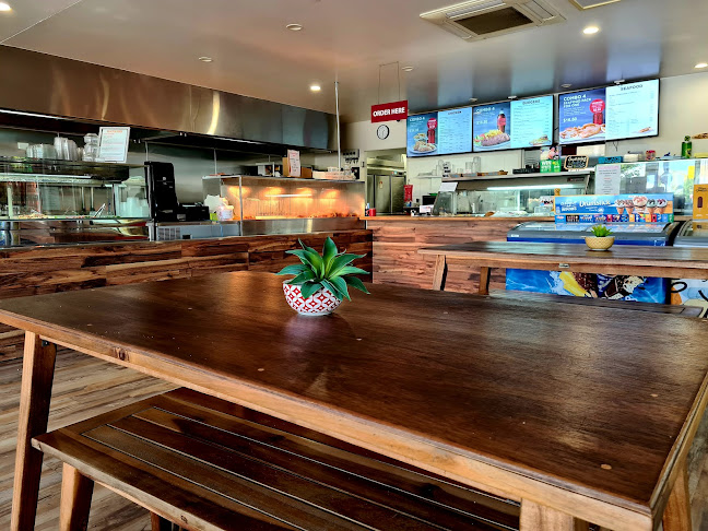 Coolum Coastal Chicken - Hospitality and gastronomy