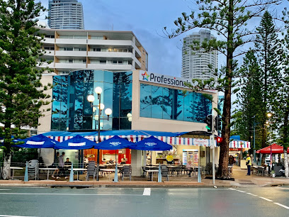 Montmartre By The Sea