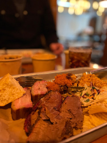 Comentarii opinii despre Smokin Bro & Co