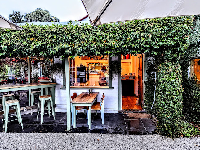 Opinii despre Riverbank Cafe în Melbourne - Hospitality and gastronomy