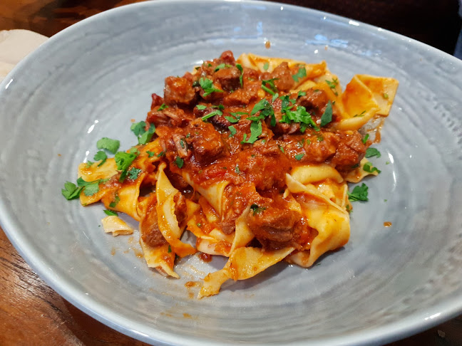 Comentarii opinii despre CURVA Cucina & Bar