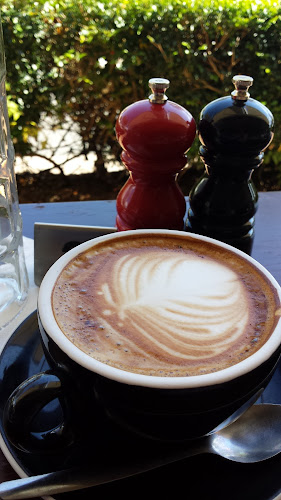 Grind Cafe - Hospitality and gastronomy