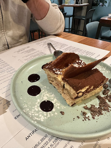 Opinii despre Bistro Bellavista în East Perth - Hospitality and gastronomy