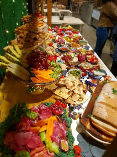 Deli & Dine - Corrimal