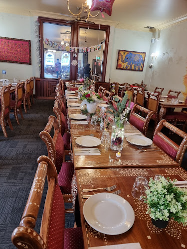 Tamarin Indian Restaurant - Hospitality and gastronomy