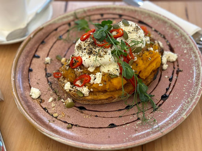 Opinii despre Funkey Monkey Cafe în Lakes Entrance - Hospitality and gastronomy