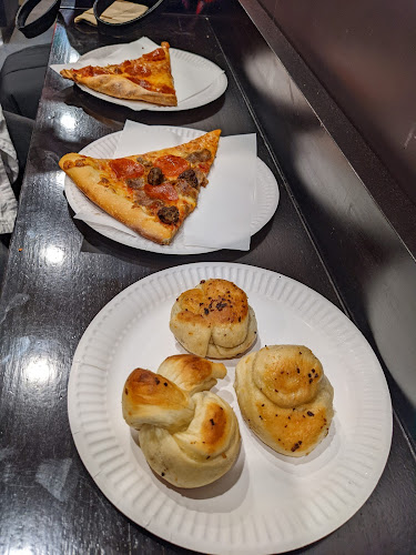 Comentarii opinii despre Sal's Authentic New York Pizza - Exhibition Street