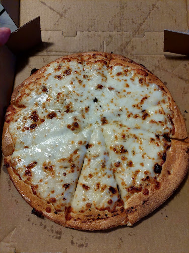 Domino's Pizza New Farm - Hospitality and gastronomy