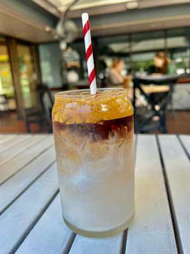 Little Clive Cafe - Hospitality and gastronomy