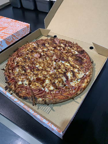 Arnolds Creek Shopping Centre, Shop 1/3 Claret Ash Blvd, Harkness VIC 3337