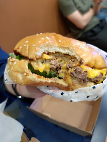 Pattysmiths Labrador - Labrador