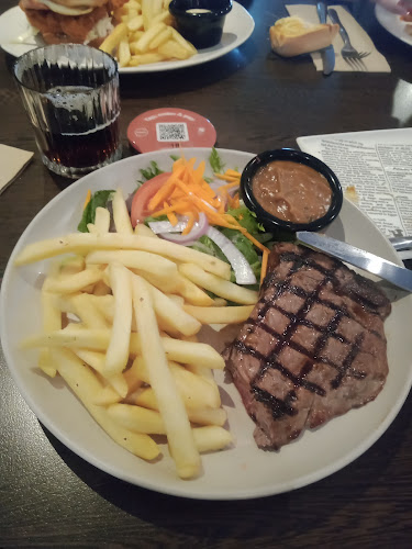 Coolaroo Hotel - Coolaroo