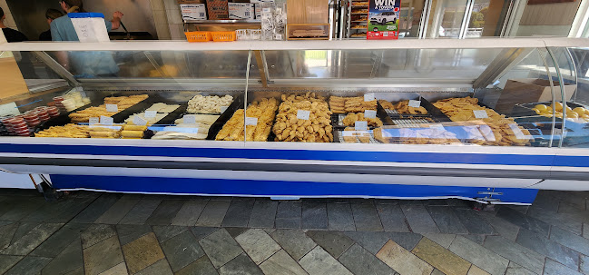 Fishnets Takeaway & Catering - Hospitality and gastronomy