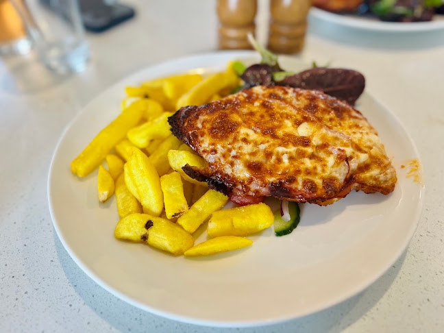 The Lake View Hotel - Hospitality and gastronomy