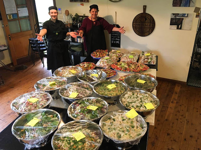 The Midge - Tallong - Hospitality and gastronomy