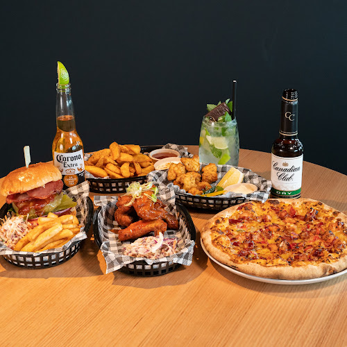 The Green Room Bar - Hospitality and gastronomy