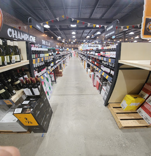 Opinii despre Liquorland Warehouse Flemington în Melbourne - Hospitality and gastronomy