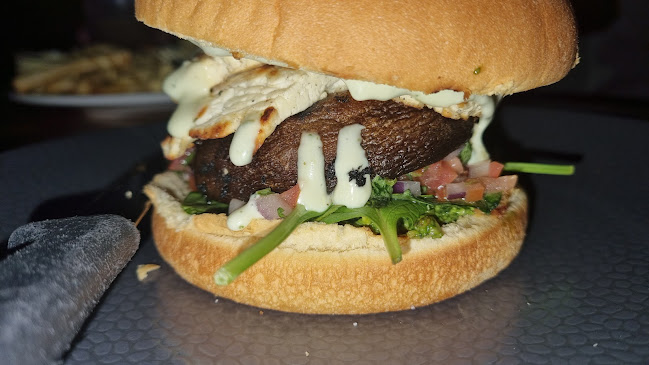 North Wollongong Hotel - Hospitality and gastronomy