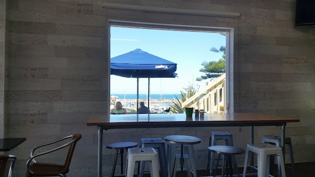 Neptune’s Cafe - Two Rocks