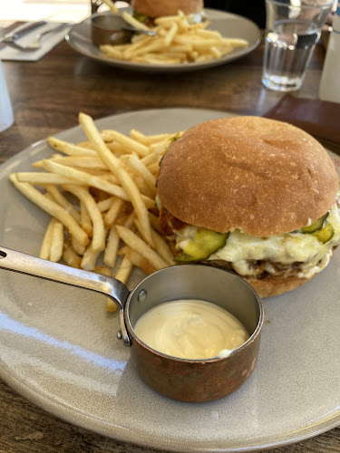 80 Bourbong St, Bundaberg Central QLD 4670