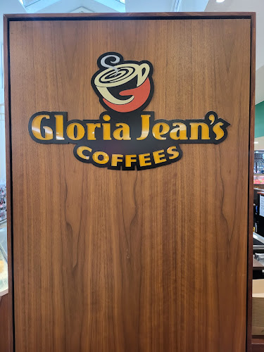 and, Cnr Phillip Street, Mackay Bucasia Rd, Mount Pleasant QLD 4740