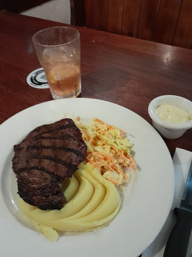 Gilhooleys - Hospitality and gastronomy