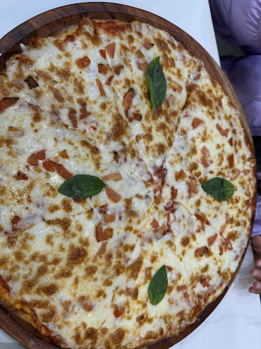 Shop1A/ Napper Rd & Daintree Drive, Napper Rd, Arundel QLD 4214