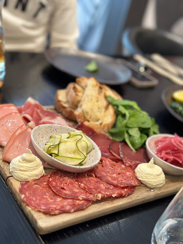 Tesoro - Hospitality and gastronomy