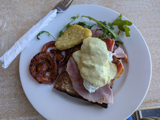 Comentarii opinii despre La Promenade Cafe