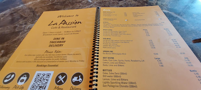 La Passion Cafe & Restaurant