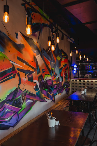 Comentarii opinii despre Street Eats Eatery