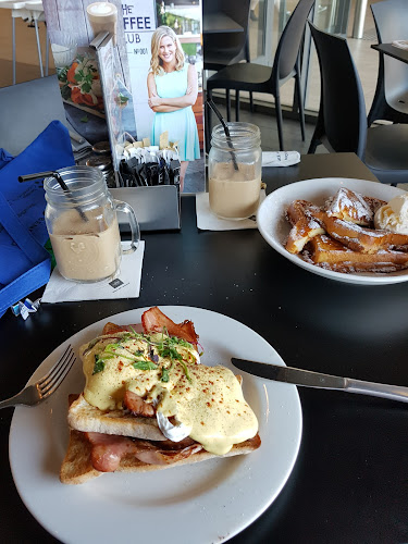 Opinii despre The Coffee Club - Lansell Square în Kangaroo Flat - Hospitality and gastronomy