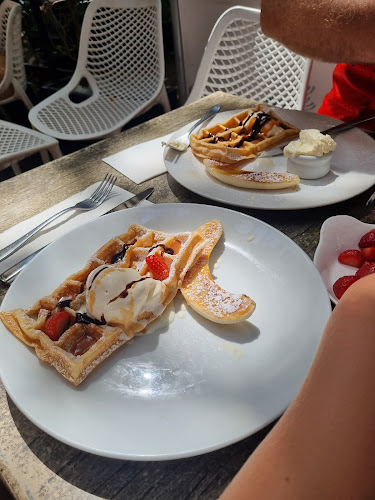 Opinii despre Cirque în Newcastle - Hospitality and gastronomy