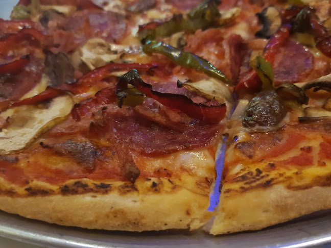 La Trattoria Restaurant & Pizza Bar - Hospitality and gastronomy