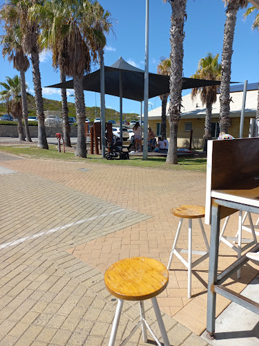 Island Market Trigg - Hospitality and gastronomy