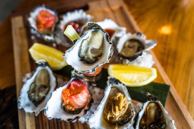 Steamers Bar and Grill