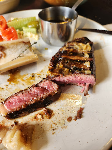 Koi Broadbeach - Hospitality and gastronomy