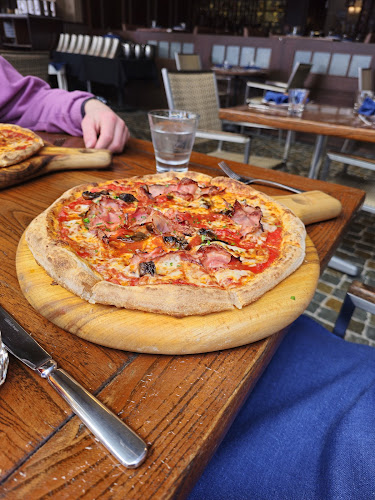 Comentarii opinii despre Baia The Italian